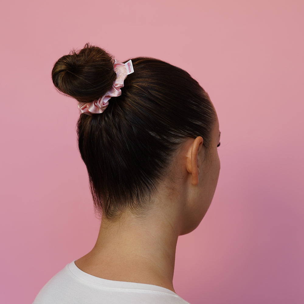 Skinny_Scrunchies_eComm_4_aae0b0da-d58c-4628-952d-9755609b4064.jpg
